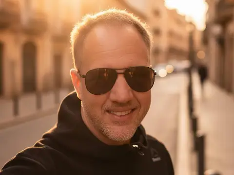 Professional DSLR Portrait AI Editor - Nano Banana